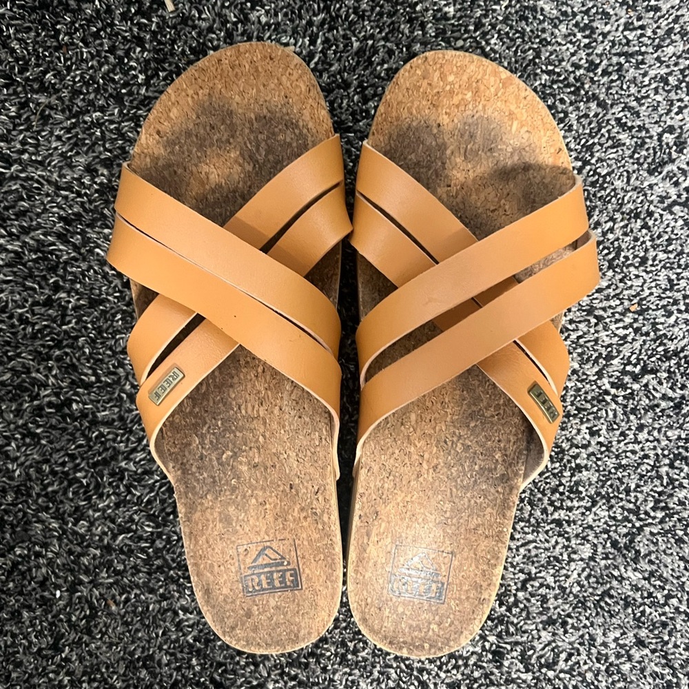 Reef Brown Criss-Cross Slide Sandals